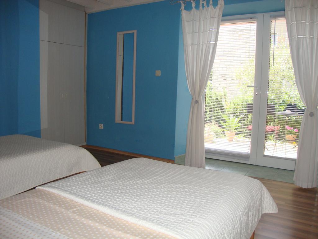 Apartment Nela And Vito Split Room photo
